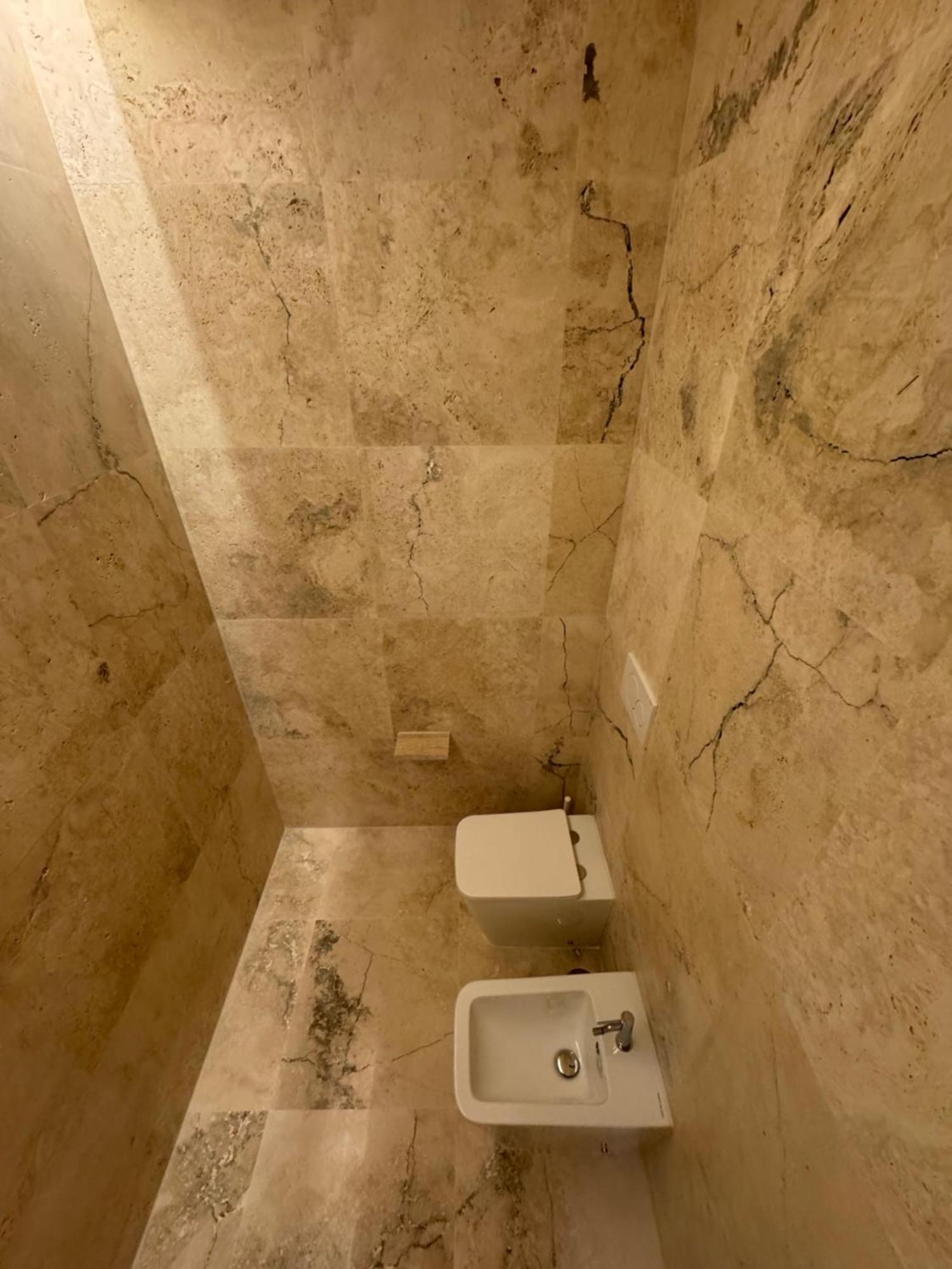 Kiwi Apartment Latina Ngoại thất bức ảnh