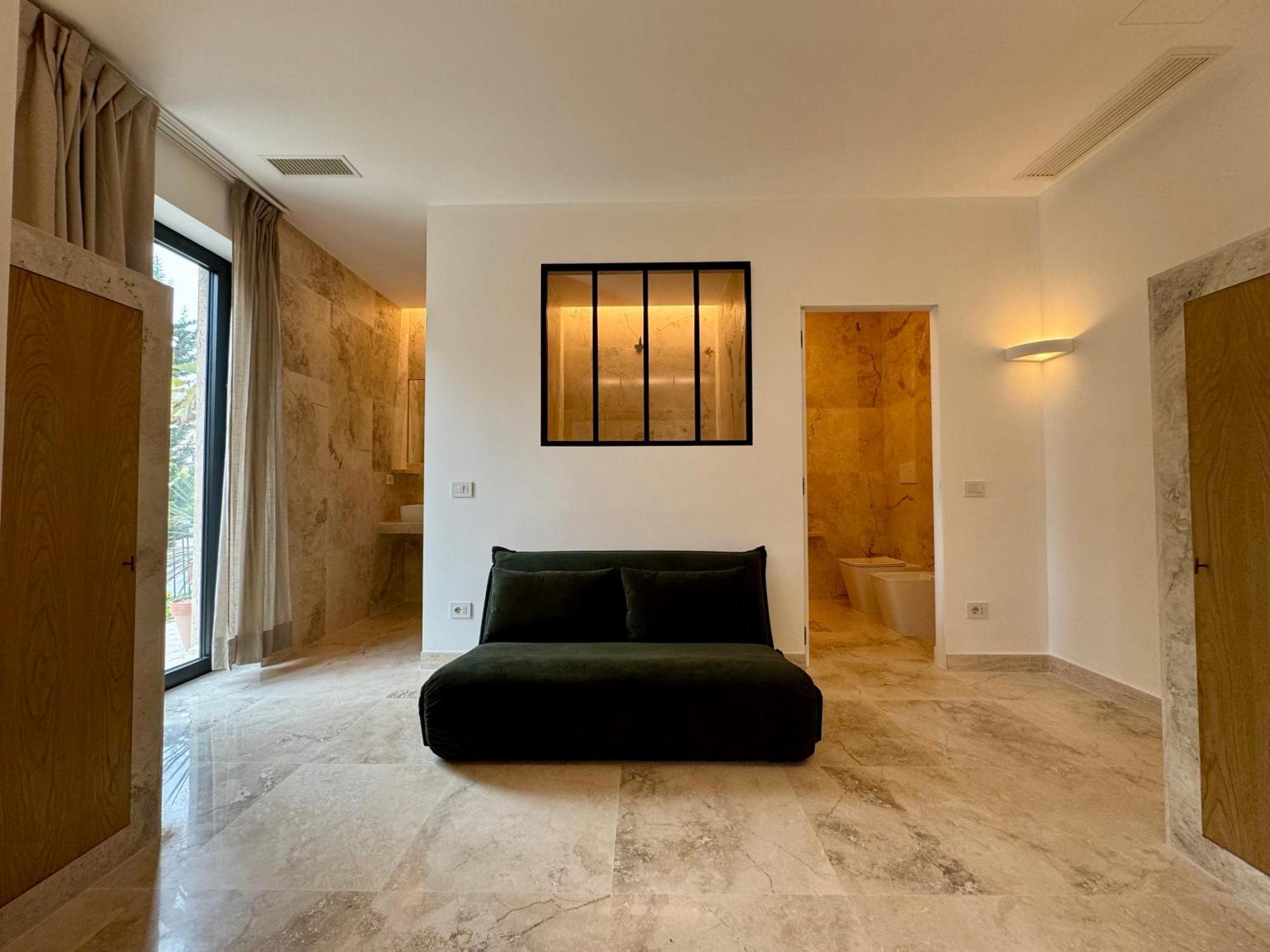 Kiwi Apartment Latina Ngoại thất bức ảnh