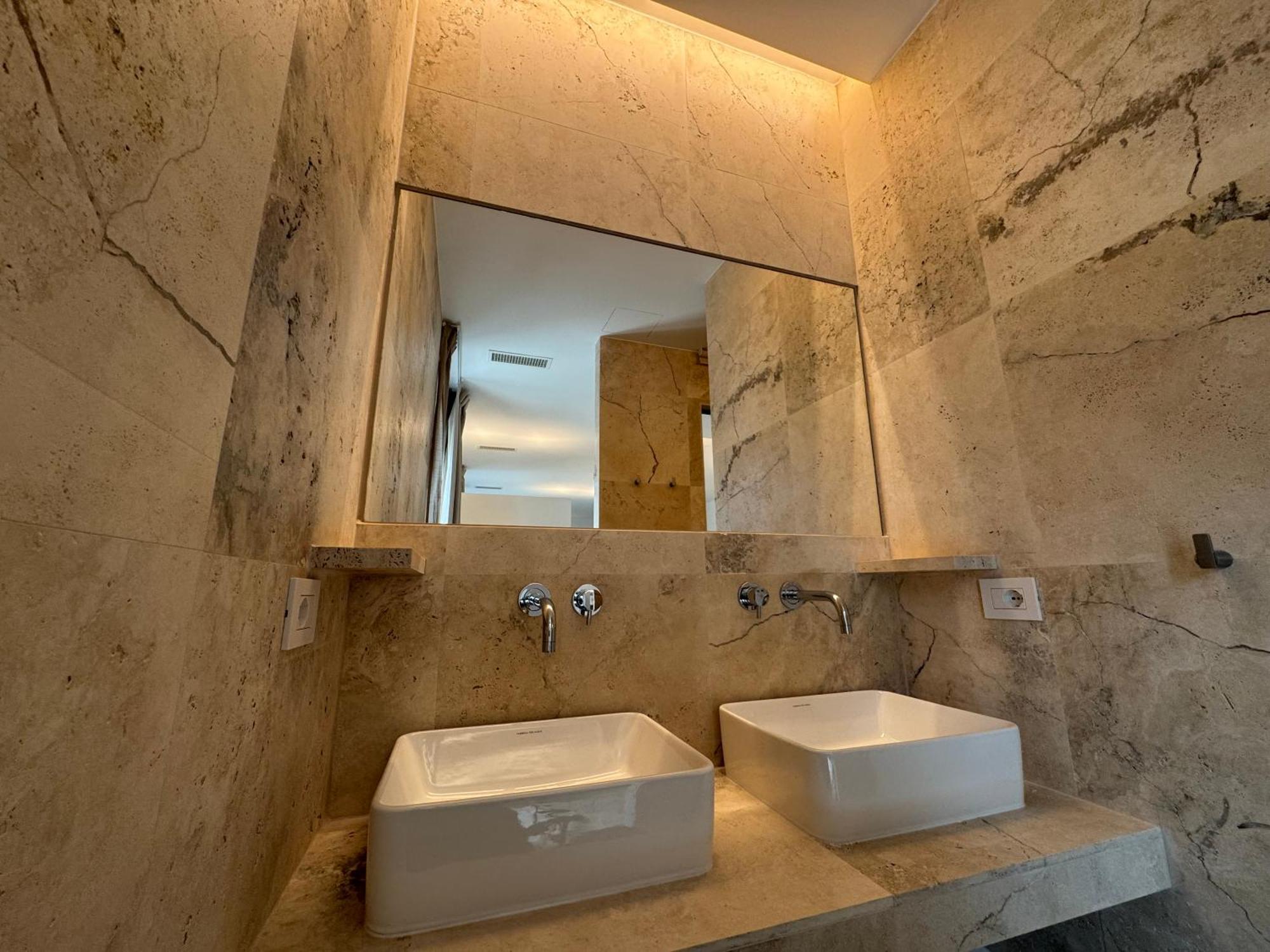 Kiwi Apartment Latina Ngoại thất bức ảnh